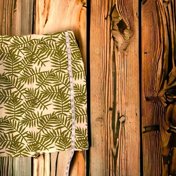 Ann Taylor skirt - Picture 9 of 9